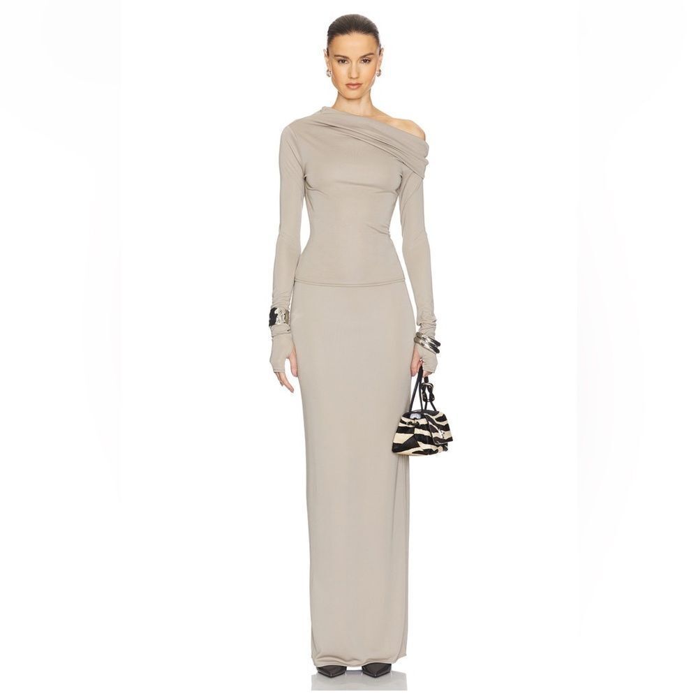 NEW HELSA Matte Jersey Slim Skirt in Oyster - Picture 3 of 13